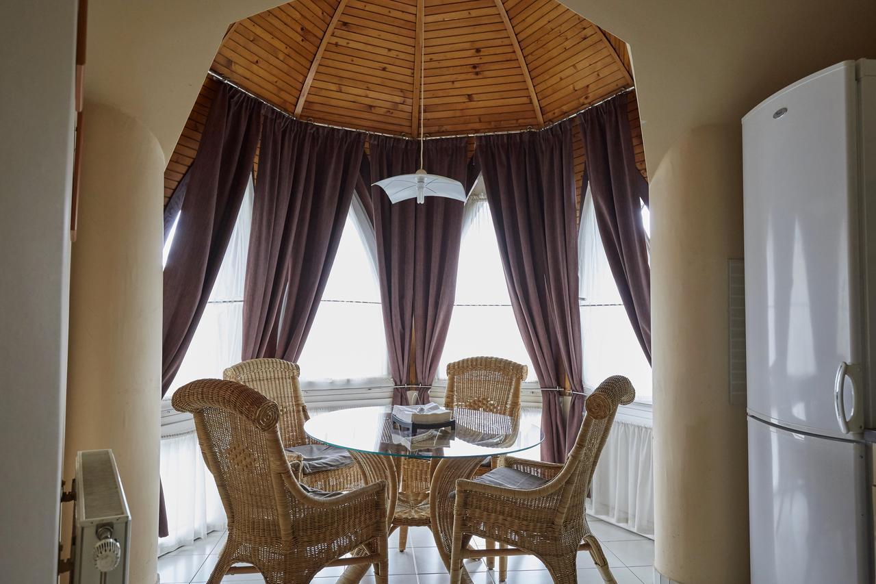Premium Home Pecs Bagian luar foto